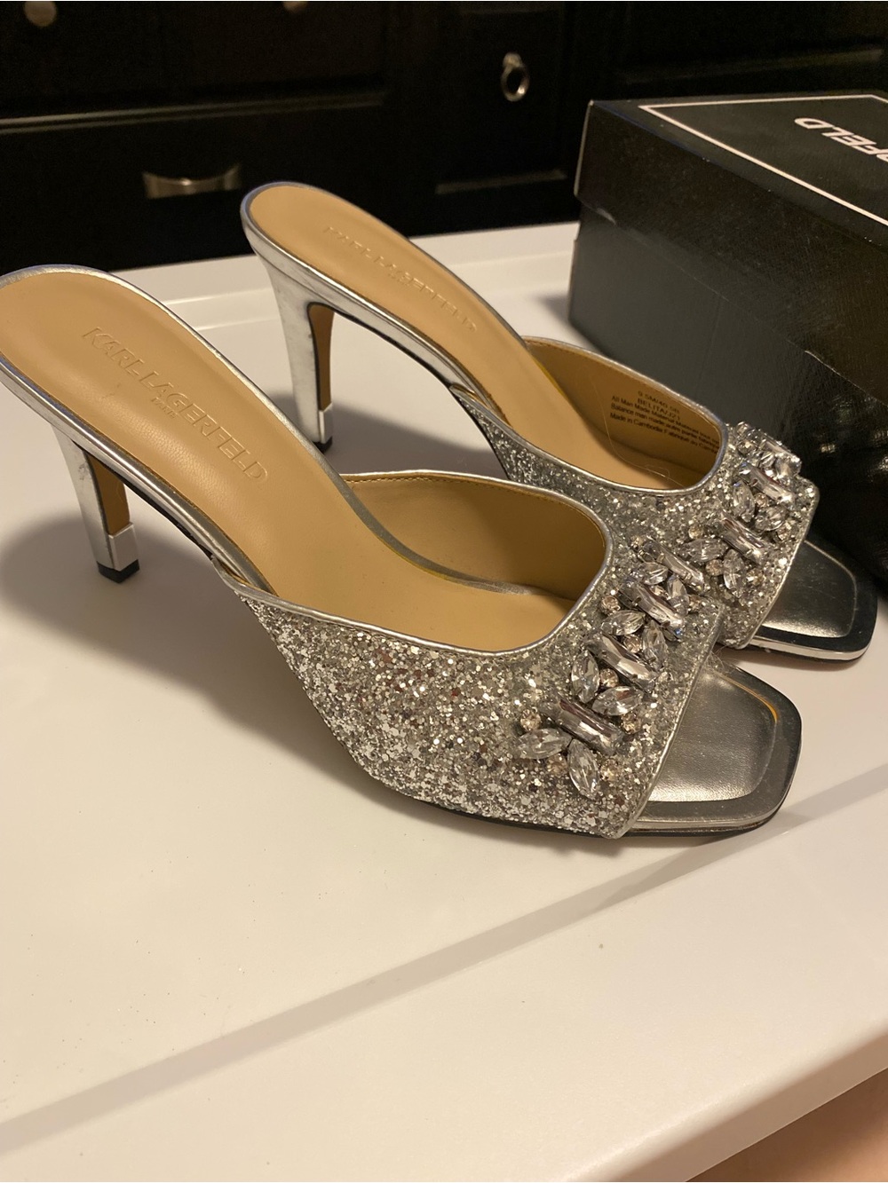 Karl Lagerfeld Silver Glitter Jeweled Slide Heels sz 9.5 Bridal Prom